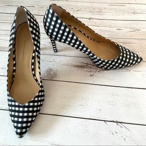 Banana Republic Madison Gingham Pumps Size 7